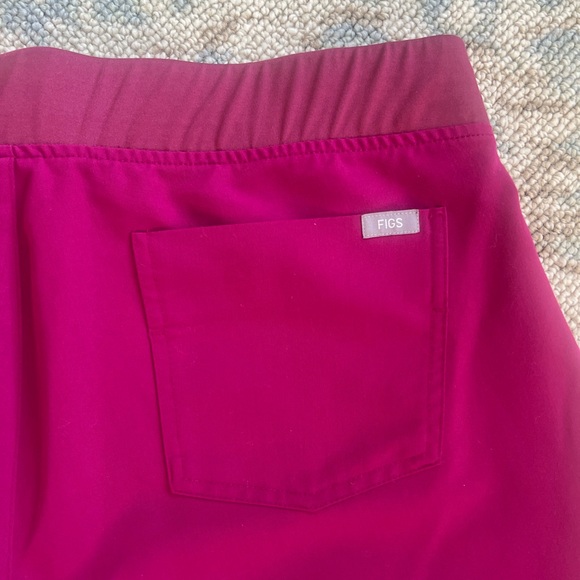 Figs Women's Jogger Scrub Pants- Dark Magenta - Picture 7 of 9